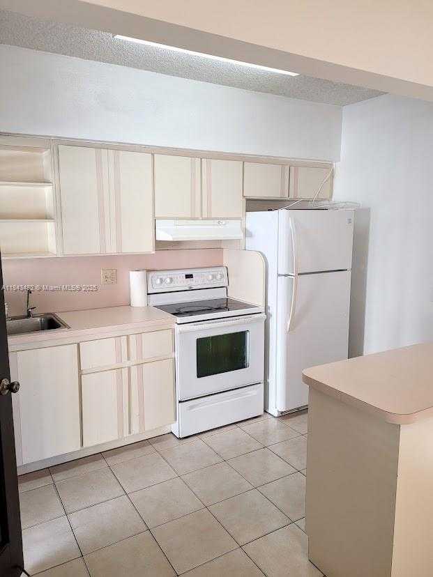 Small Image of 5451 SOUTH WEST 5TH TER #5451, Miami Number 26