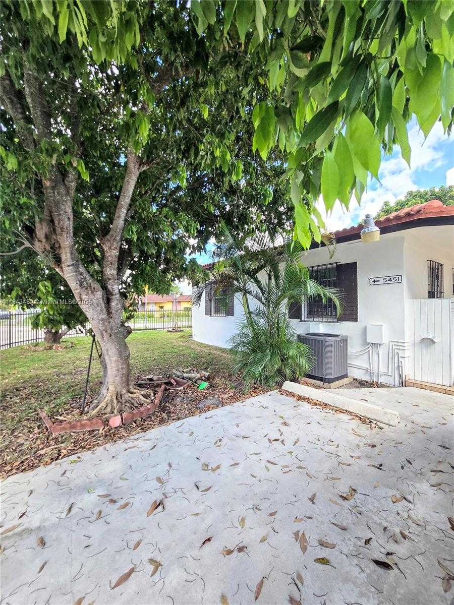 Small Image of 5451 SOUTH WEST 5TH TER #5451, Miami Number 6