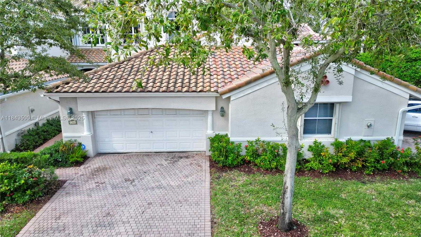 Small Image of 1364 WEST HARBOR VW W, Hollywood Number 20