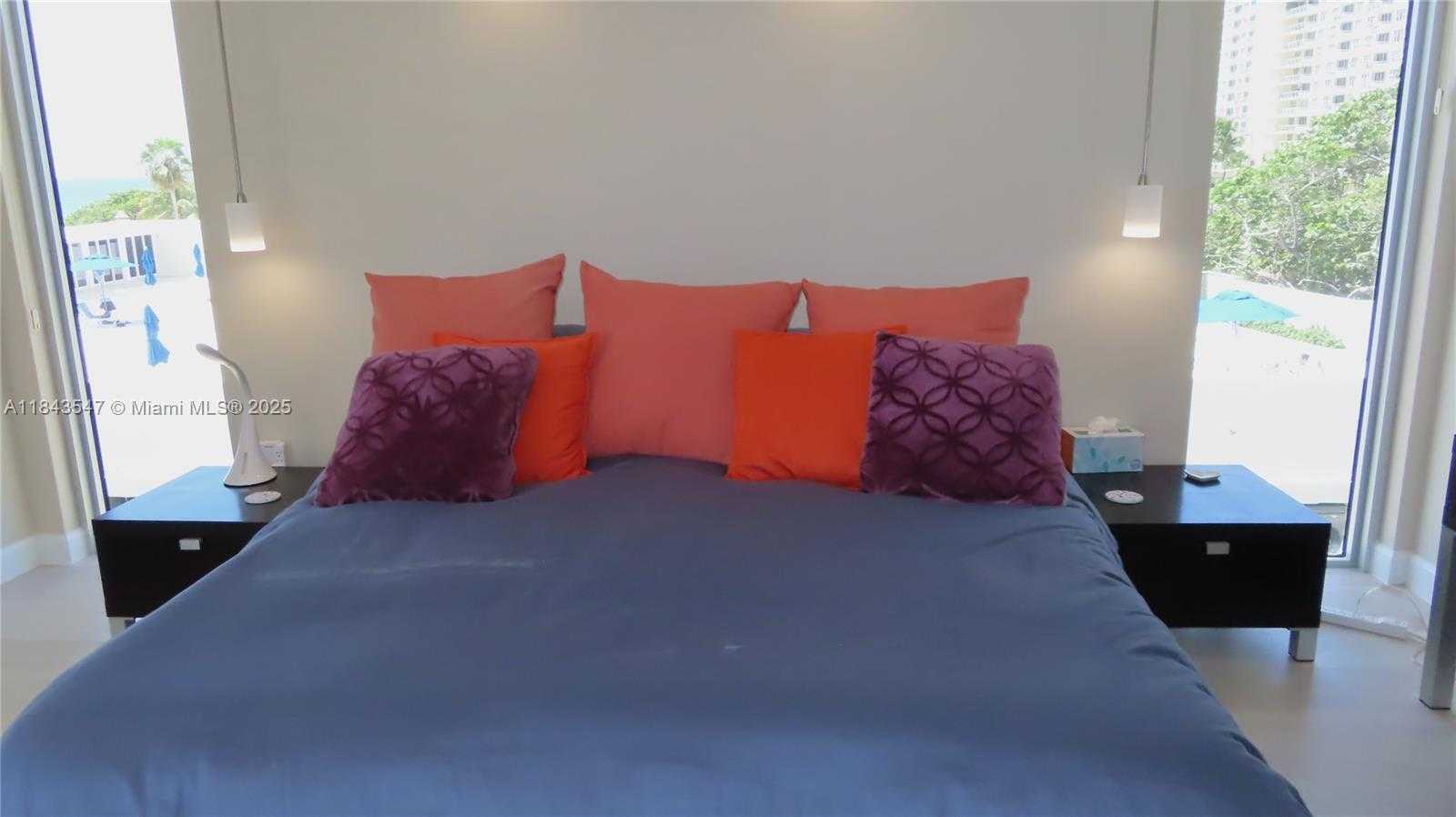 Small Image of 5701 COLLINS AVE #302, Miami Beach Number 14