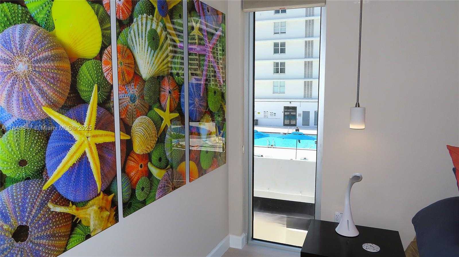 Small Image of 5701 COLLINS AVE #302, Miami Beach Number 15