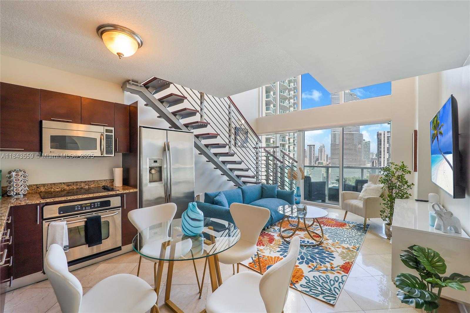 Small Image of 41 SOUTH EAST 5TH ST #1505, Miami Number 13