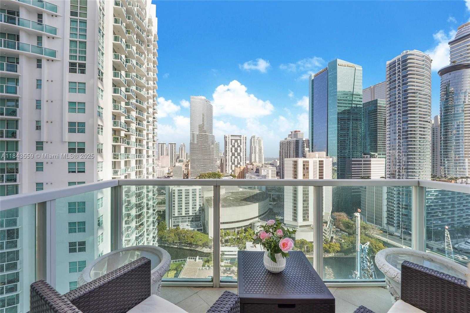 Small Image of 41 SOUTH EAST 5TH ST #1505, Miami Number 9