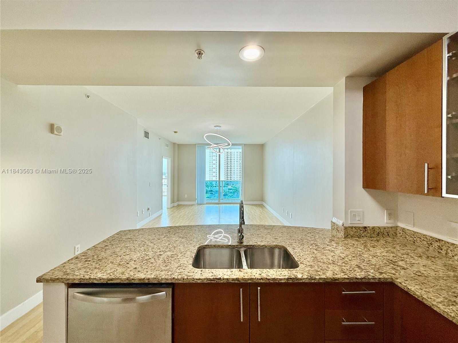 Small Image of 1945 SOUTH OCEAN DR #710, Hallandale Beach Number 11
