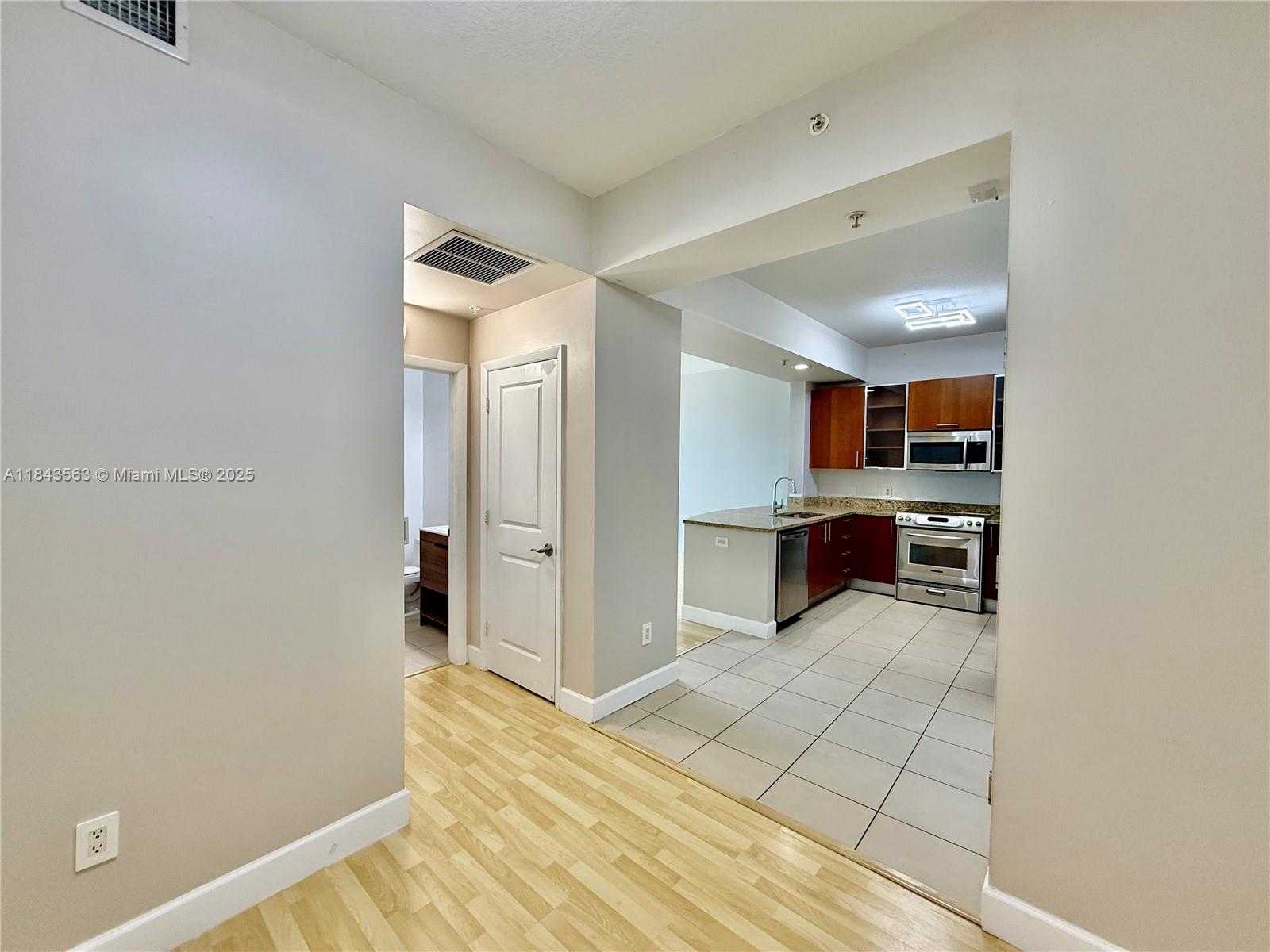 Small Image of 1945 SOUTH OCEAN DR #710, Hallandale Beach Number 20