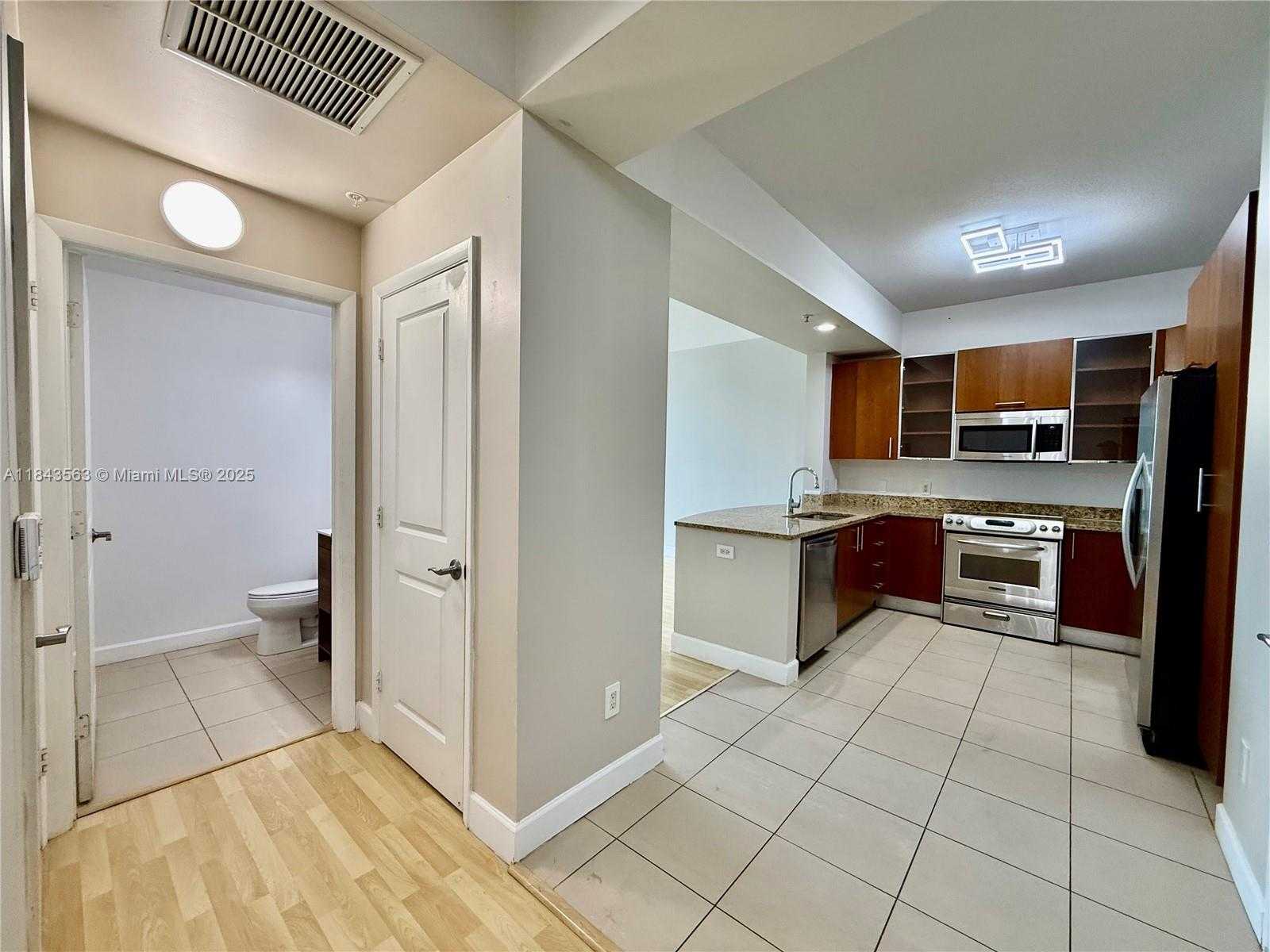 Small Image of 1945 SOUTH OCEAN DR #710, Hallandale Beach Number 21