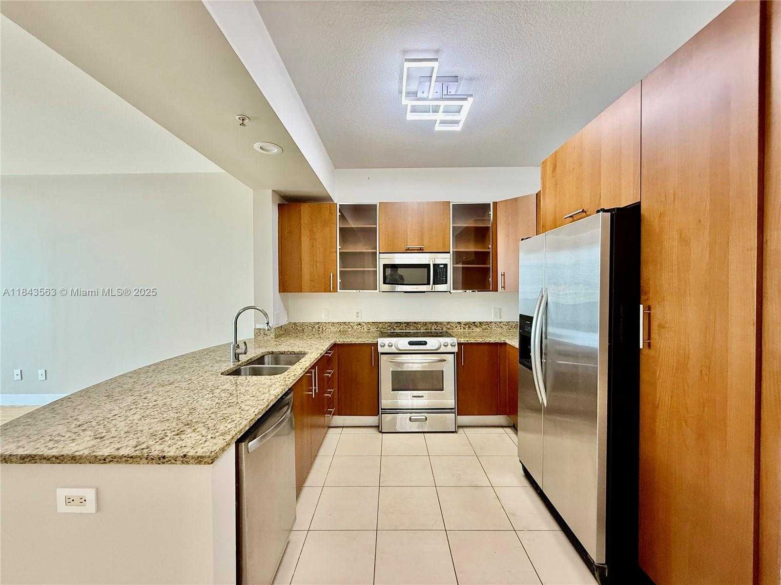 Small Image of 1945 SOUTH OCEAN DR #710, Hallandale Beach Number 3