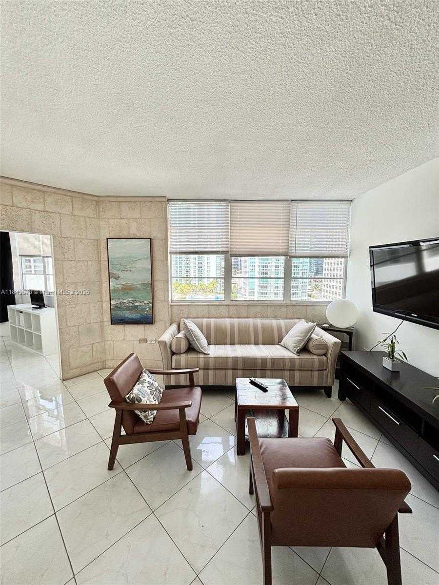 Small Image of 905 BRICKELL BAY DR #1824, Miami Number 16