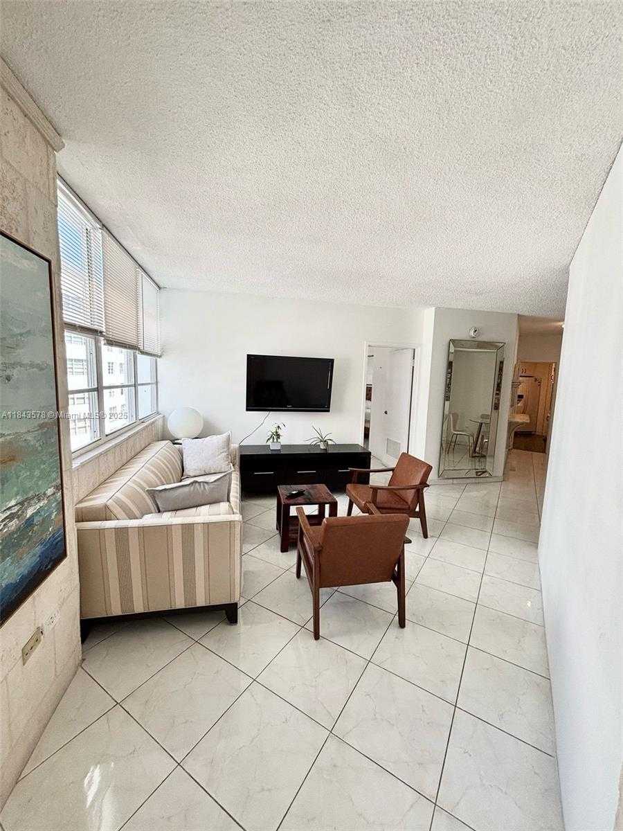 Small Image of 905 BRICKELL BAY DR #1824, Miami Number 17