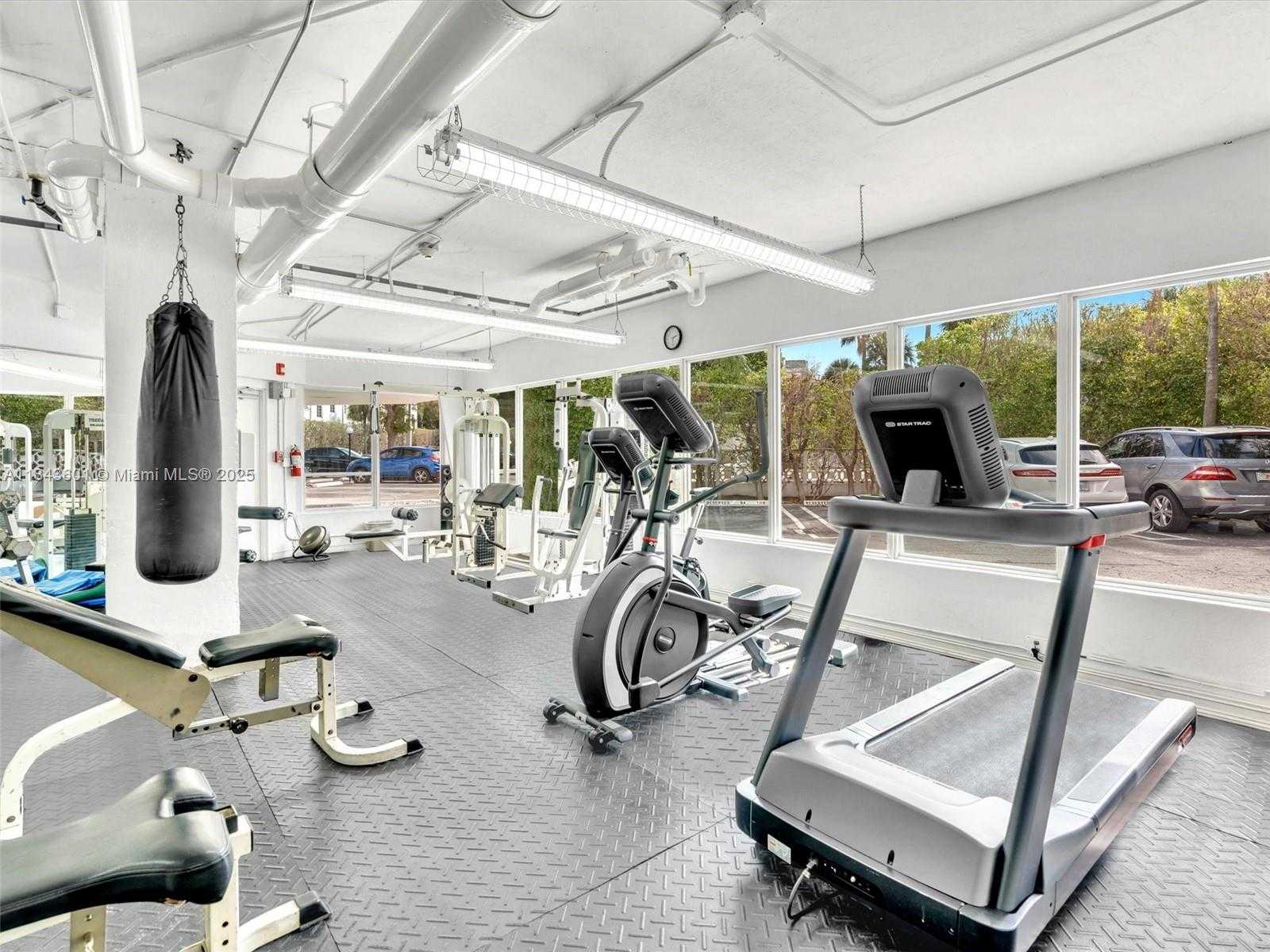 Small Image of 1881 WASHINGTON AVE #10G, Miami Beach Number 25
