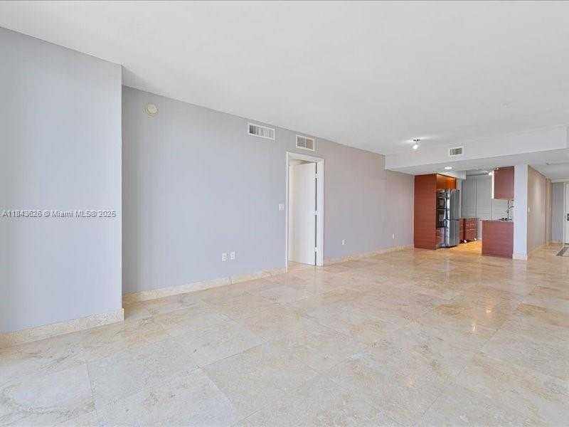 Small Image of 1800 SOUTH OCEAN DR #3707, Hallandale Beach Number 20