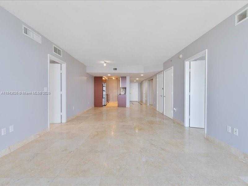 Small Image of 1800 SOUTH OCEAN DR #3707, Hallandale Beach Number 21