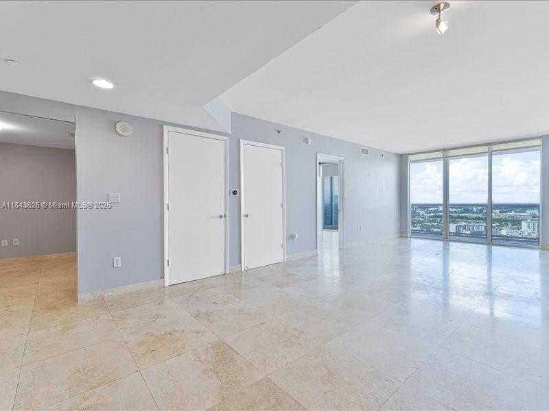 Small Image of 1800 SOUTH OCEAN DR #3707, Hallandale Beach Number 25