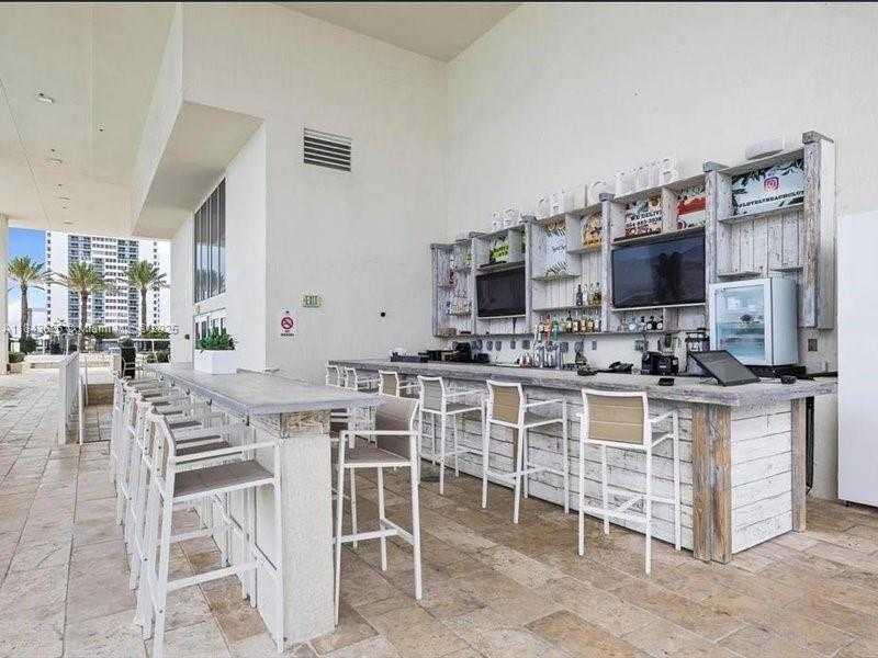 Small Image of 1800 SOUTH OCEAN DR #3707, Hallandale Beach Number 30