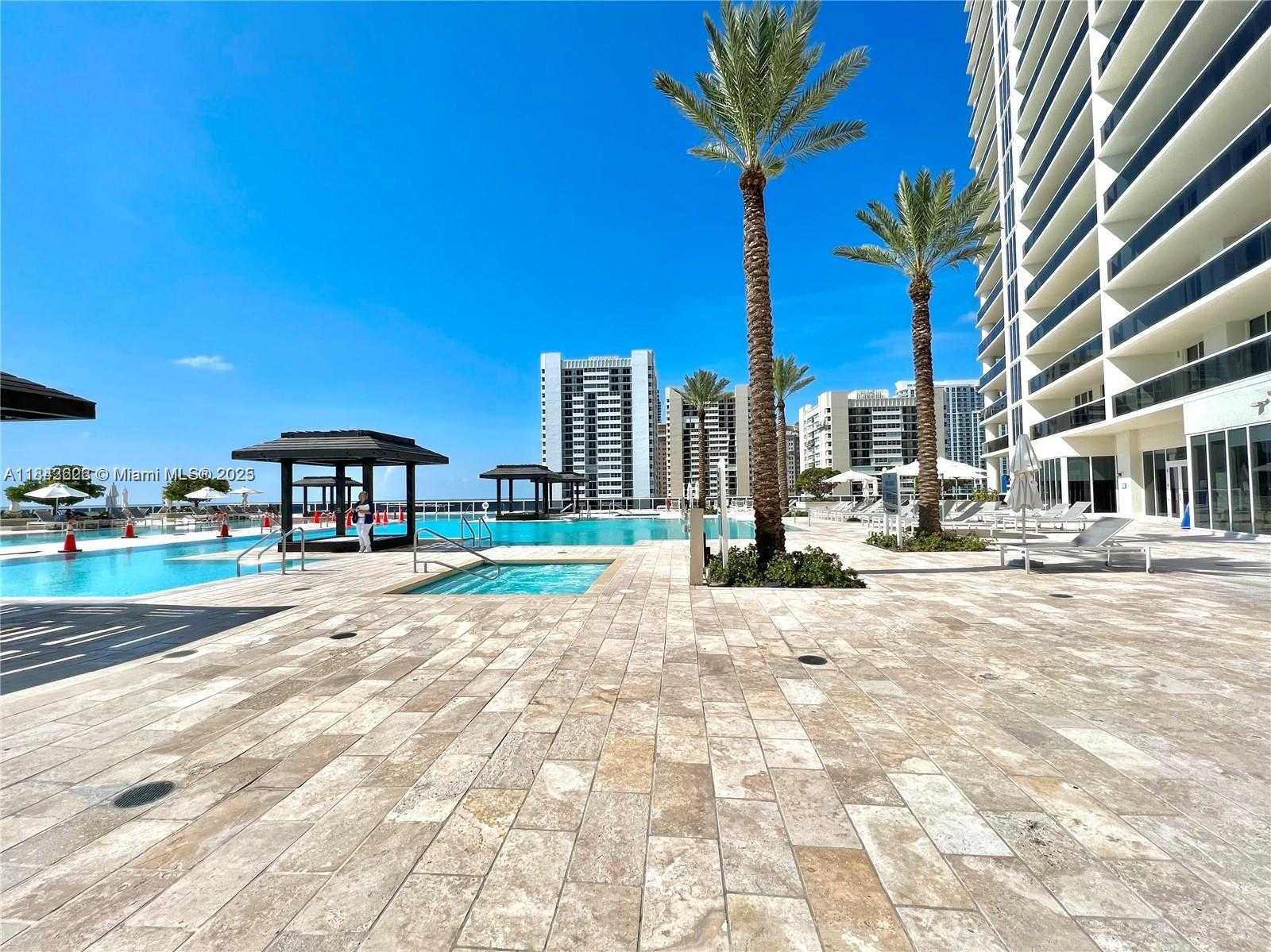 Small Image of 1800 SOUTH OCEAN DR #3707, Hallandale Beach Number 41