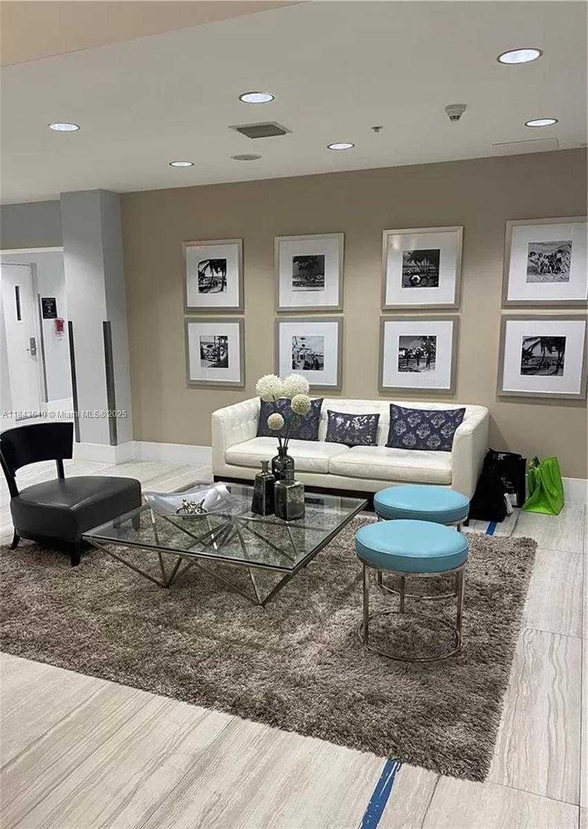 Small Image of 1861 NORTH WEST S RIVER DR #1401, Miami Number 22