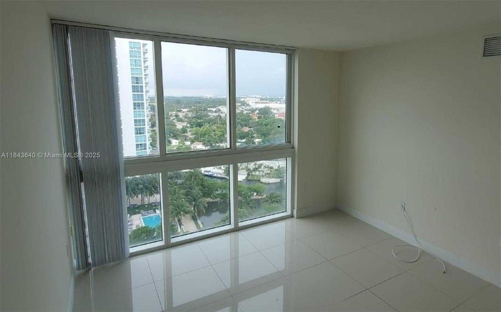 Small Image of 1861 NORTH WEST S RIVER DR #1401, Miami Number 3