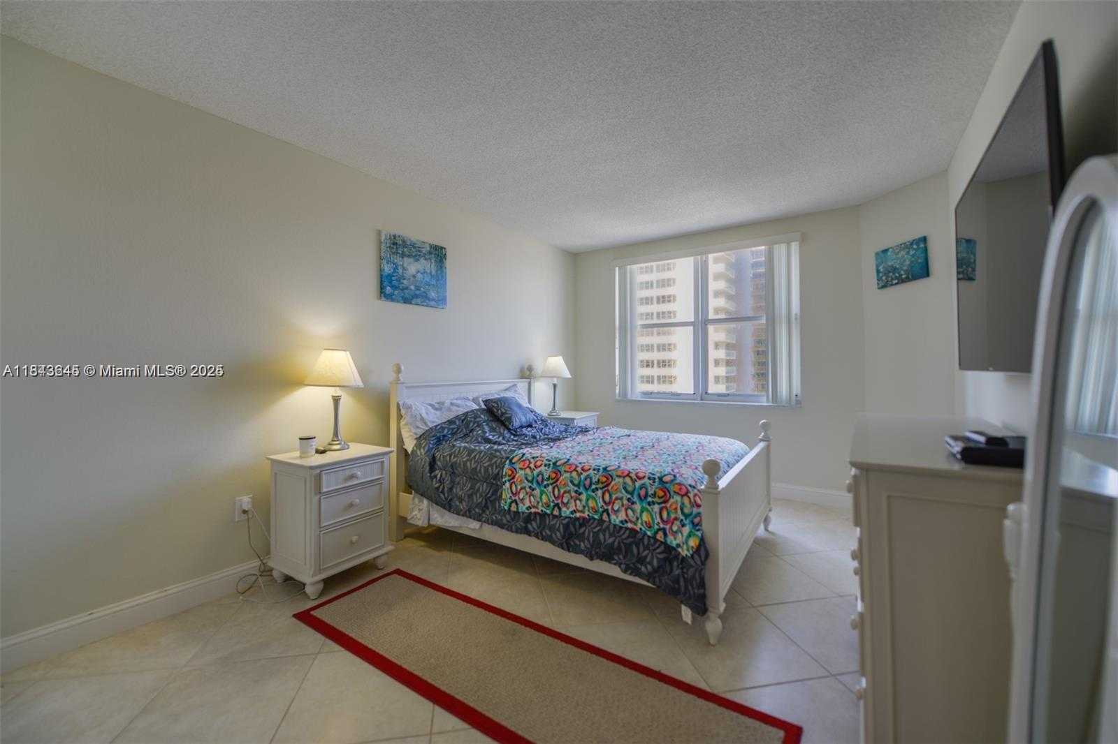 Small Image of 1980 SOUTH OCEAN DR #11N, Hallandale Beach Number 15