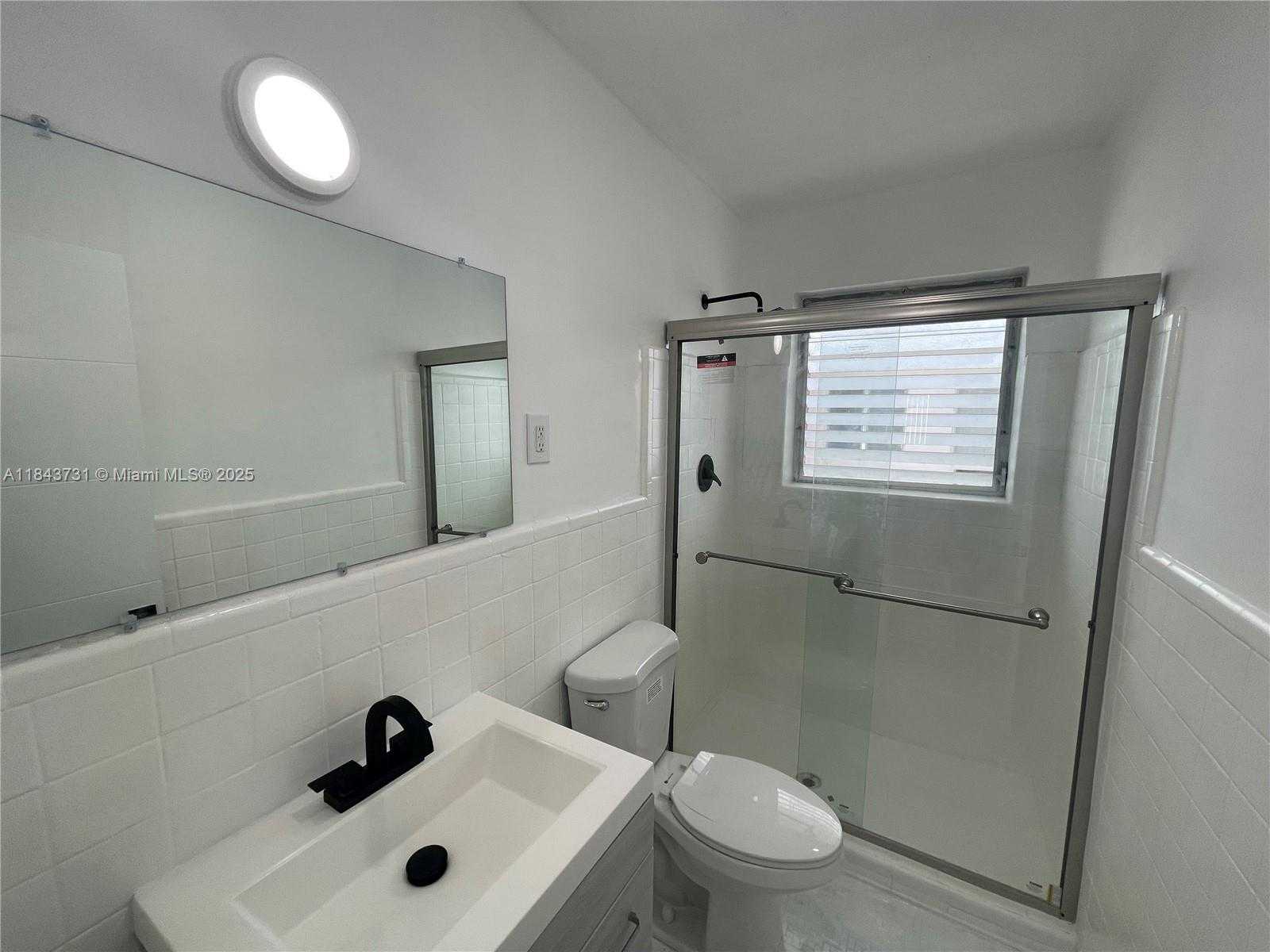 Small Image of Surfside Number 9