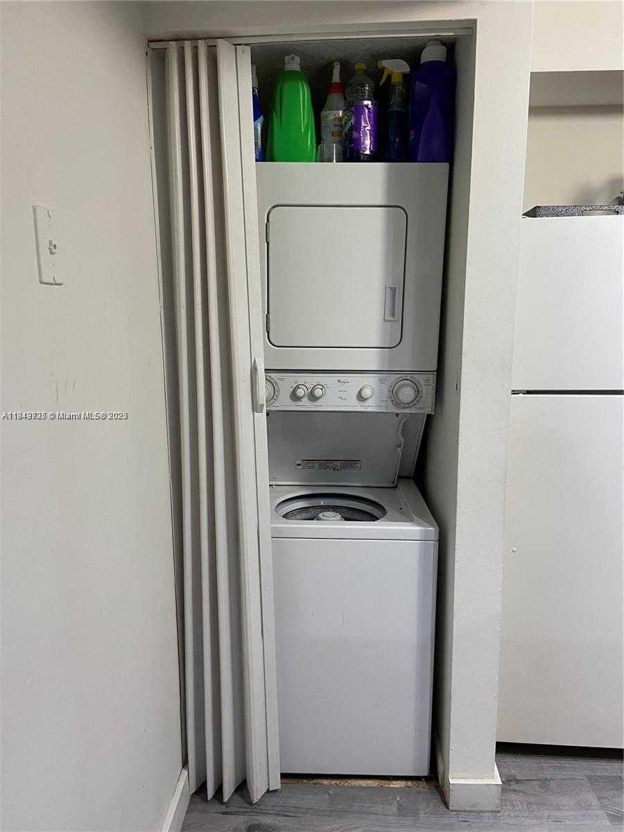 Small Image of 8365 SOUTH WEST 152ND AVE #C-210, Miami Number 6