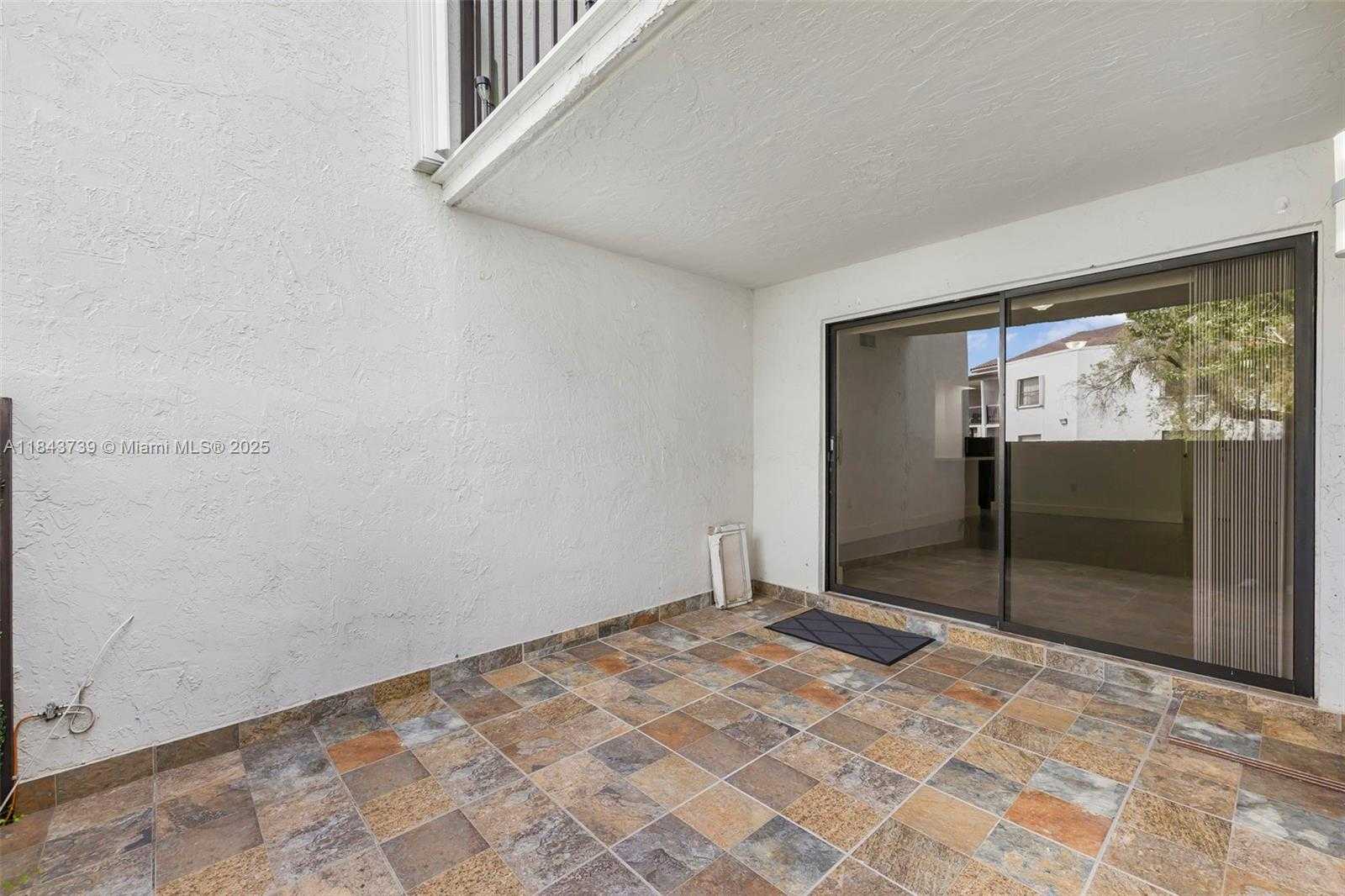 Small Image of 9407 FONTAINEBLEAU BLVD #106, Miami Number 28