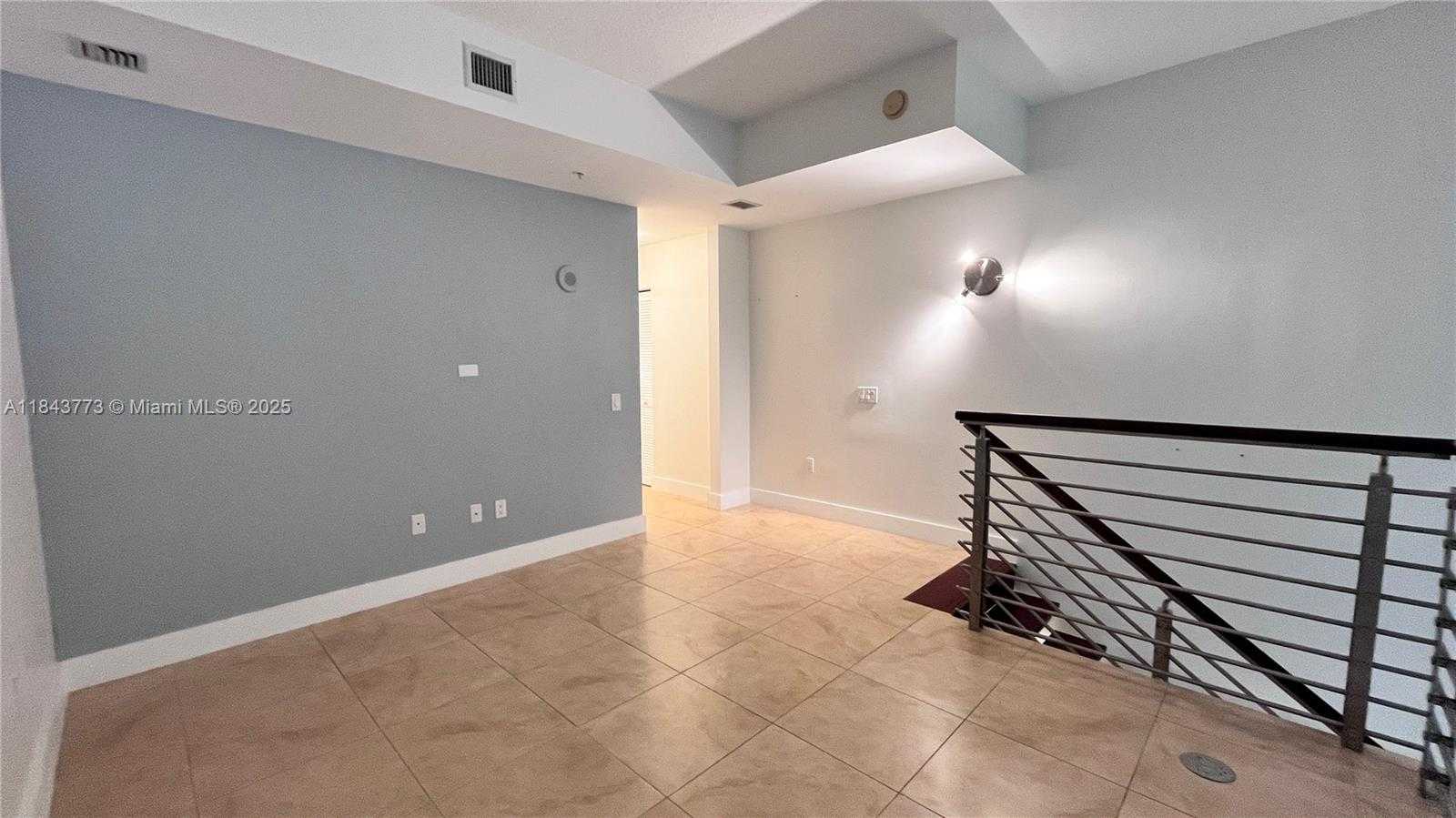 Small Image of 41 SOUTH EAST 5TH ST #604, Miami Number 15