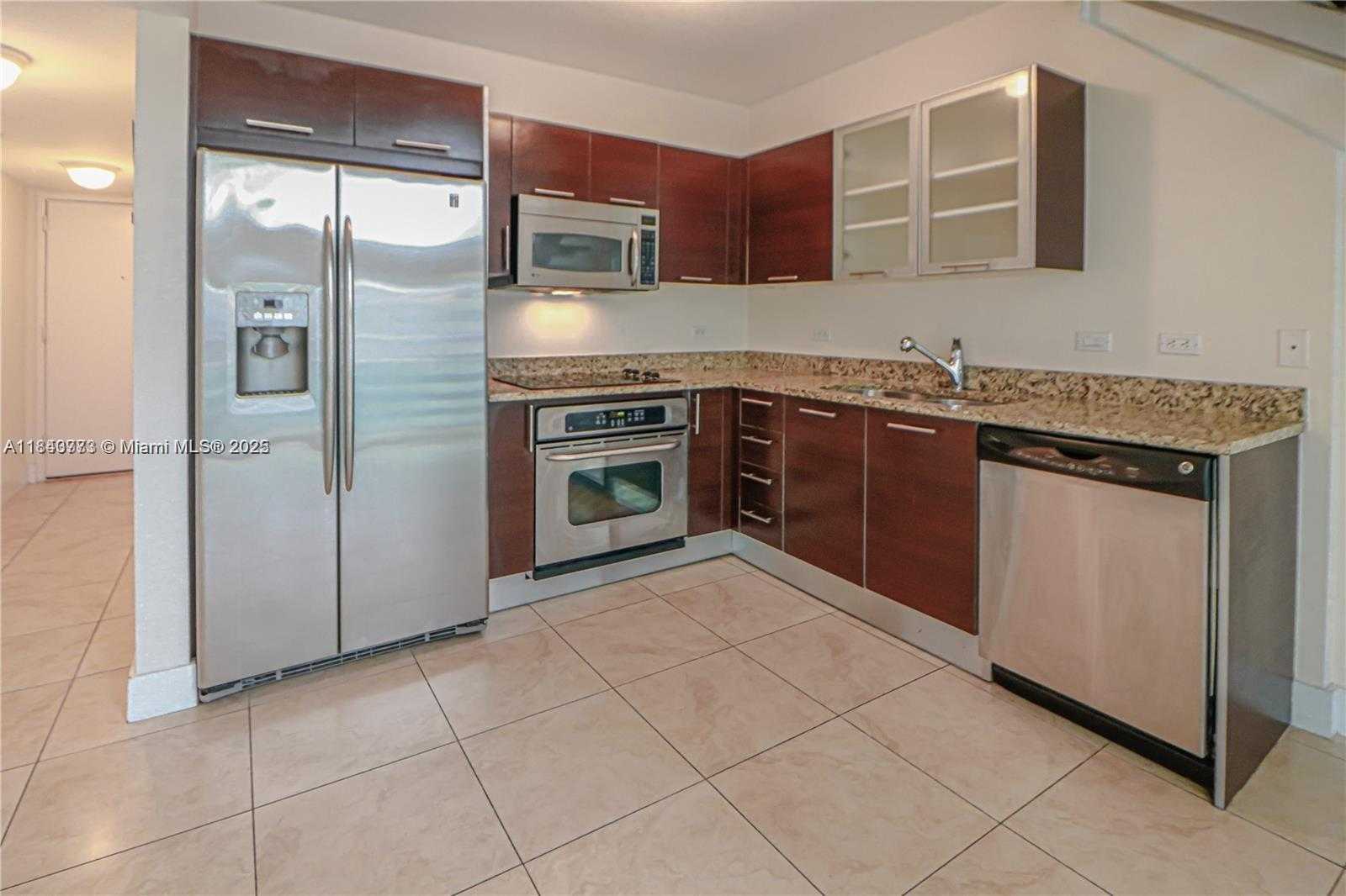 Small Image of 41 SOUTH EAST 5TH ST #604, Miami Number 2