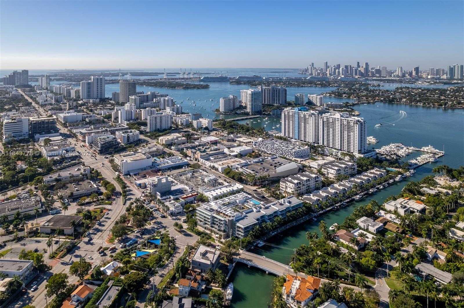 Small Image of 1800 SUNSET HARBOUR DR #1208, Miami Beach Number 30