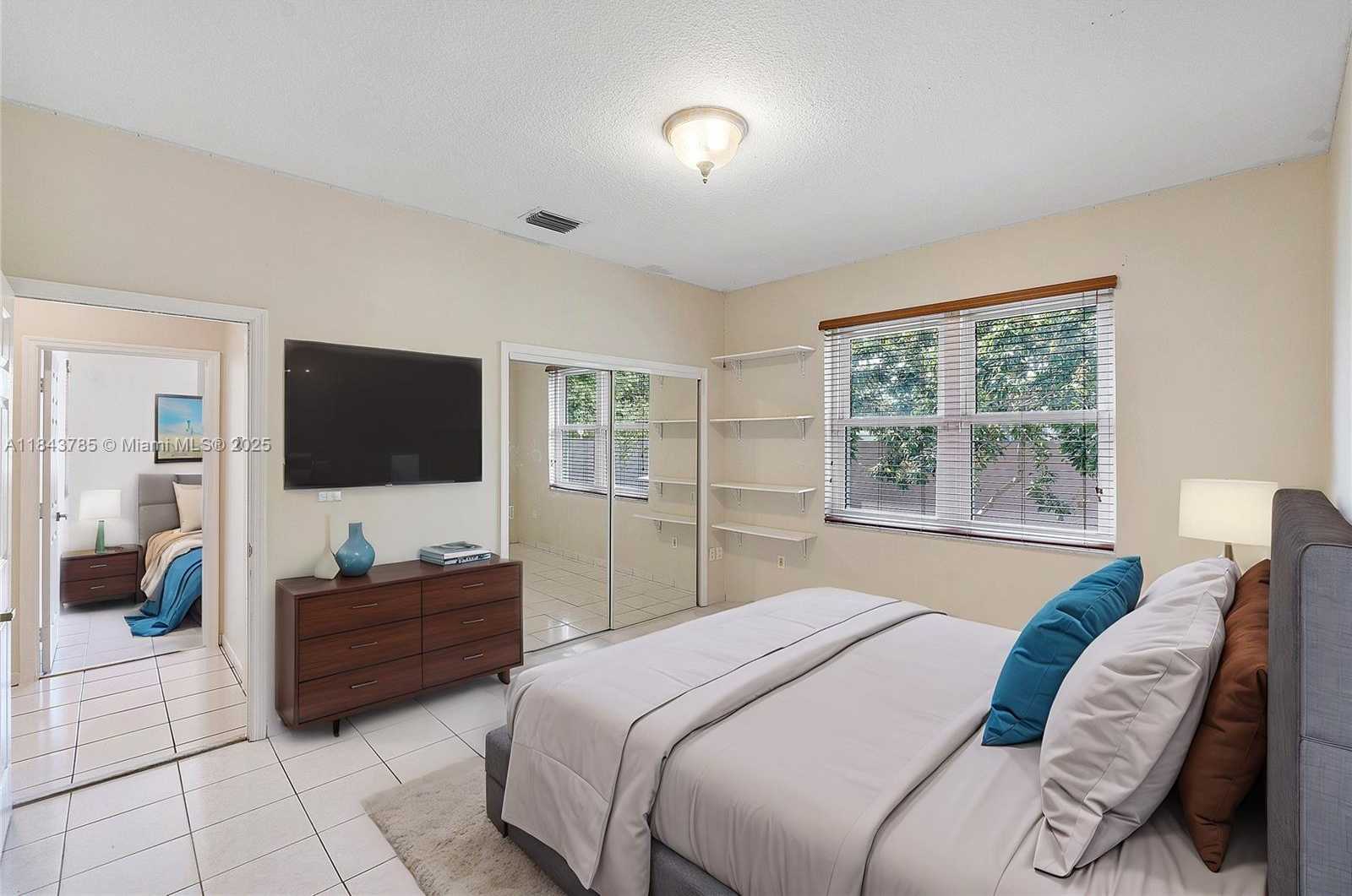 Small Image of 7469 SOUTH WEST 168TH TER #., Palmetto Bay Number 19