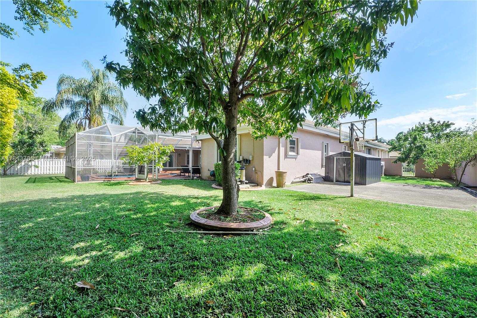Small Image of 7469 SOUTH WEST 168TH TER #., Palmetto Bay Number 33