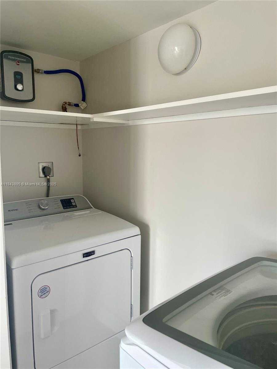 Small Image of 11439 SOUTH WEST 132ND PL #73-3, Miami Number 10