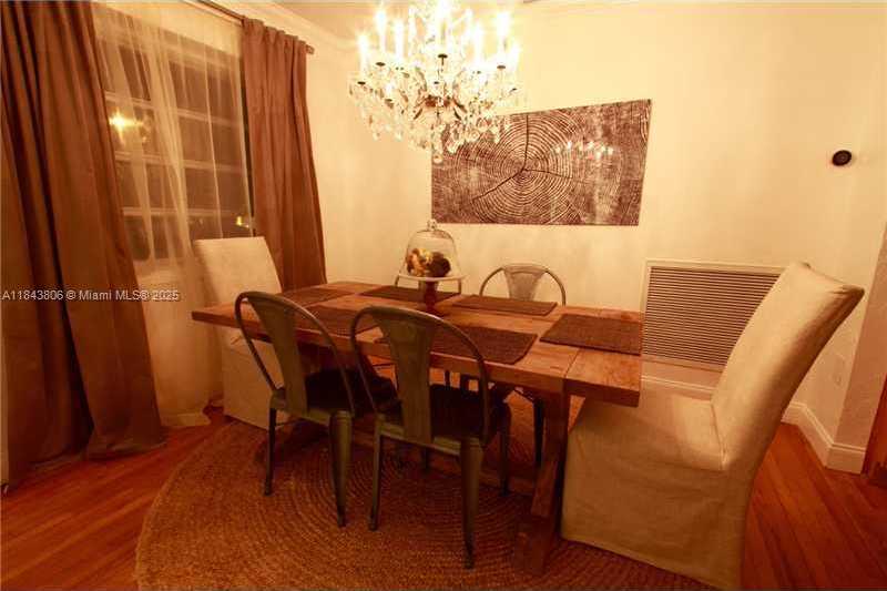 Small Image of Coral Gables Number 24