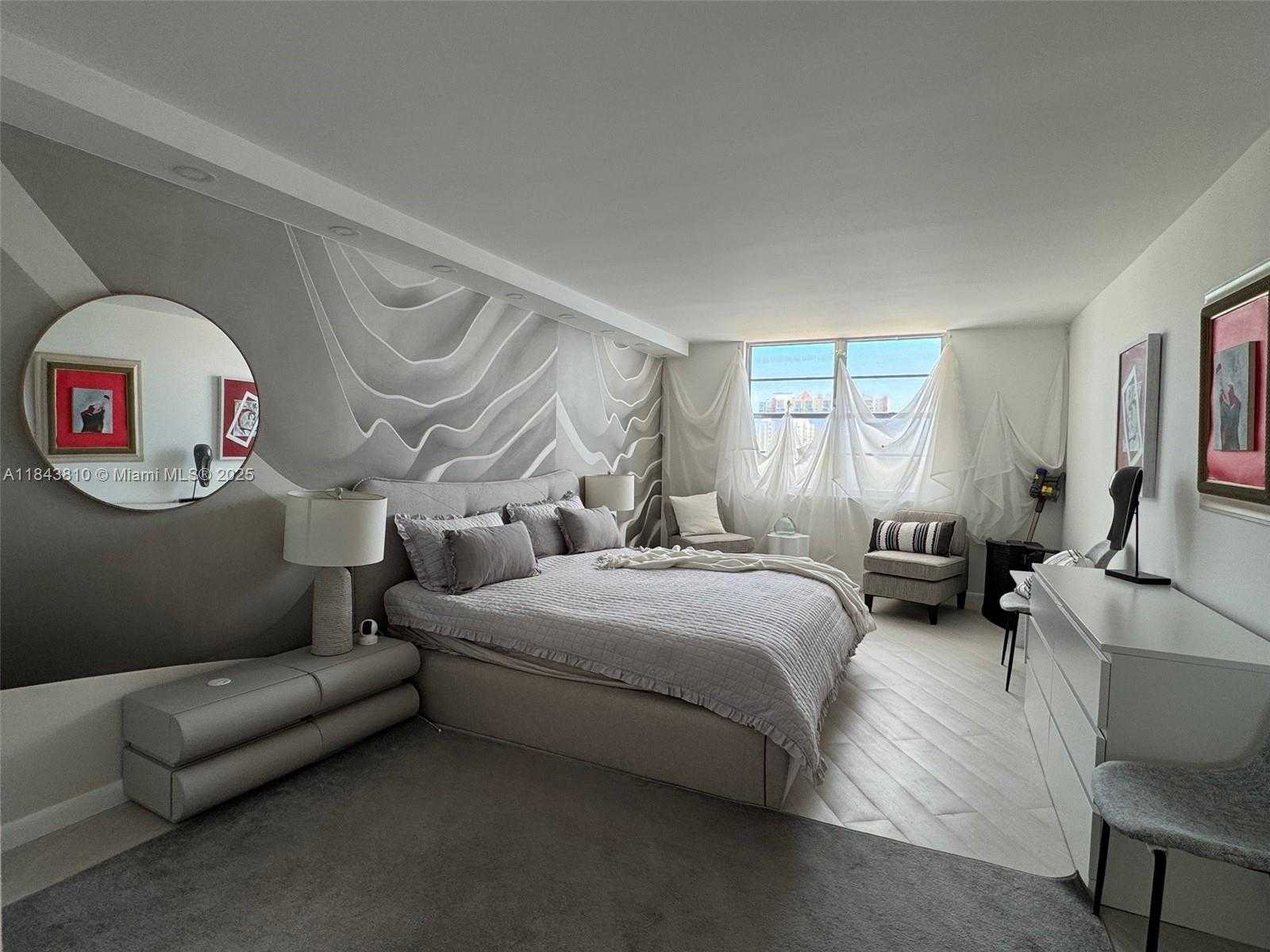 Small Image of 250 174TH ST #918, Sunny Isles Beach Number 12