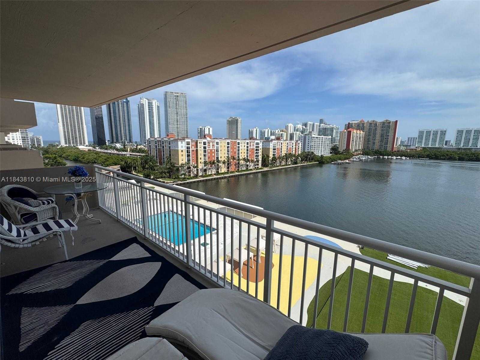 Small Image of 250 174TH ST #918, Sunny Isles Beach Number 2