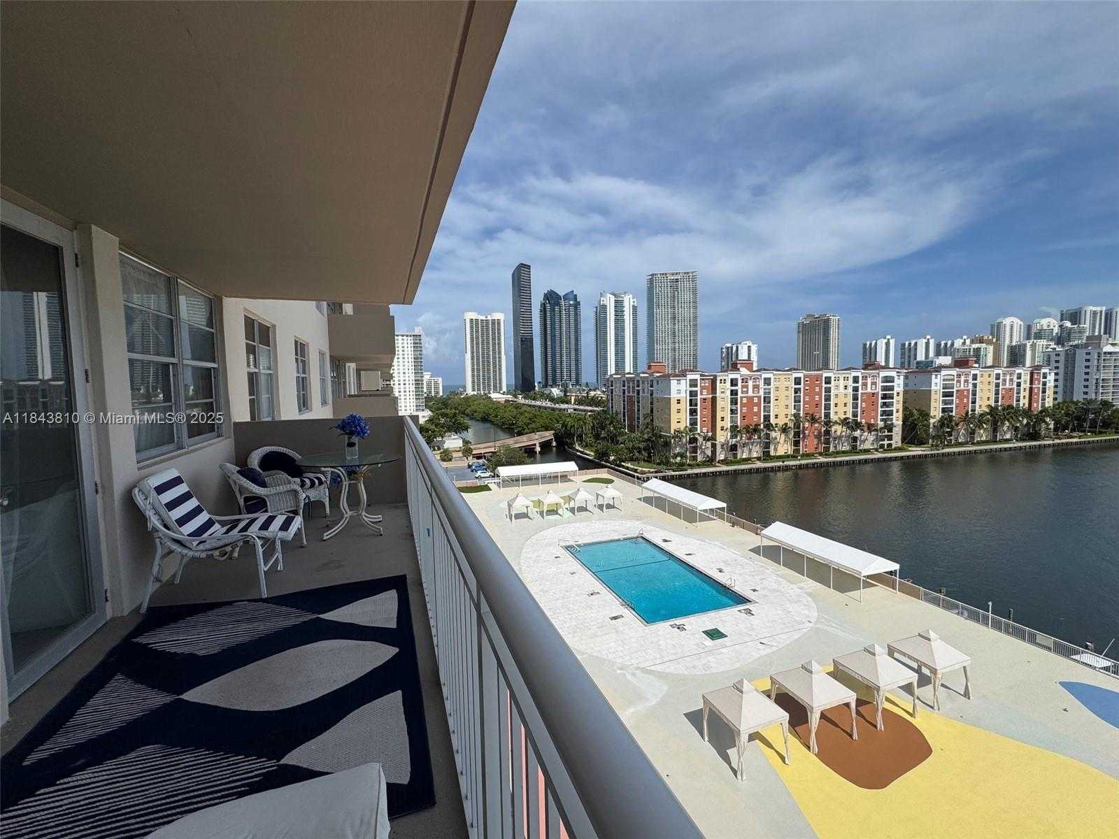 Small Image of 250 174TH ST #918, Sunny Isles Beach Number 3
