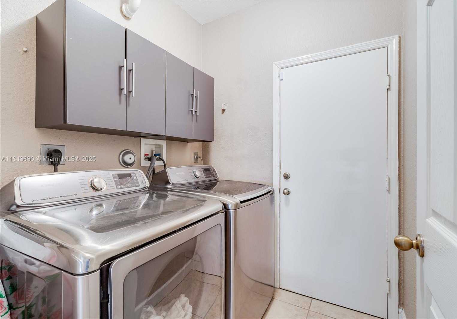 Small Image of 2126 NORTH EAST 38TH RD #2126, Homestead Number 37