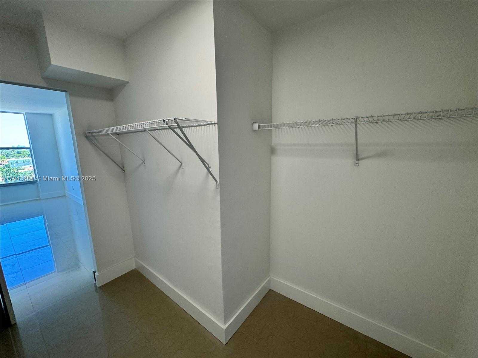 Small Image of 2000 NORTH EAST 135TH ST #807, North Miami Number 27