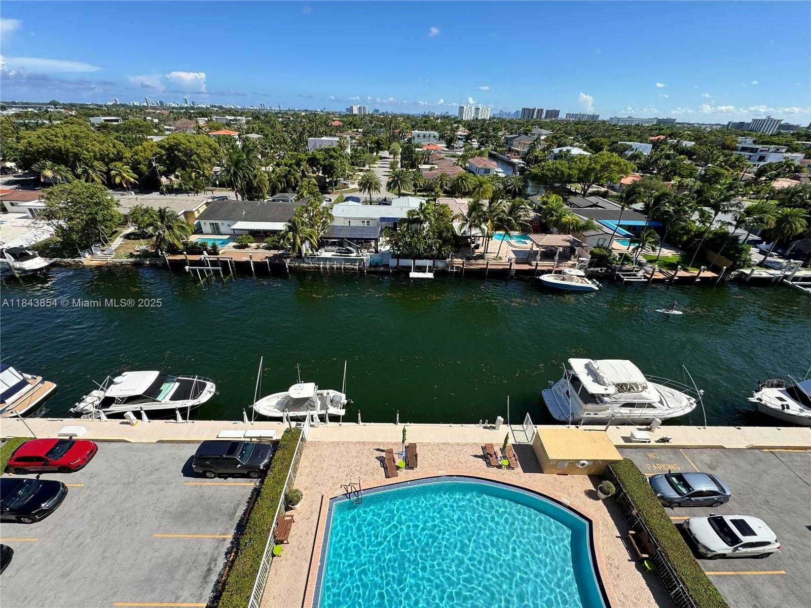 Small Image of 2000 NORTH EAST 135TH ST #807, North Miami Number 34