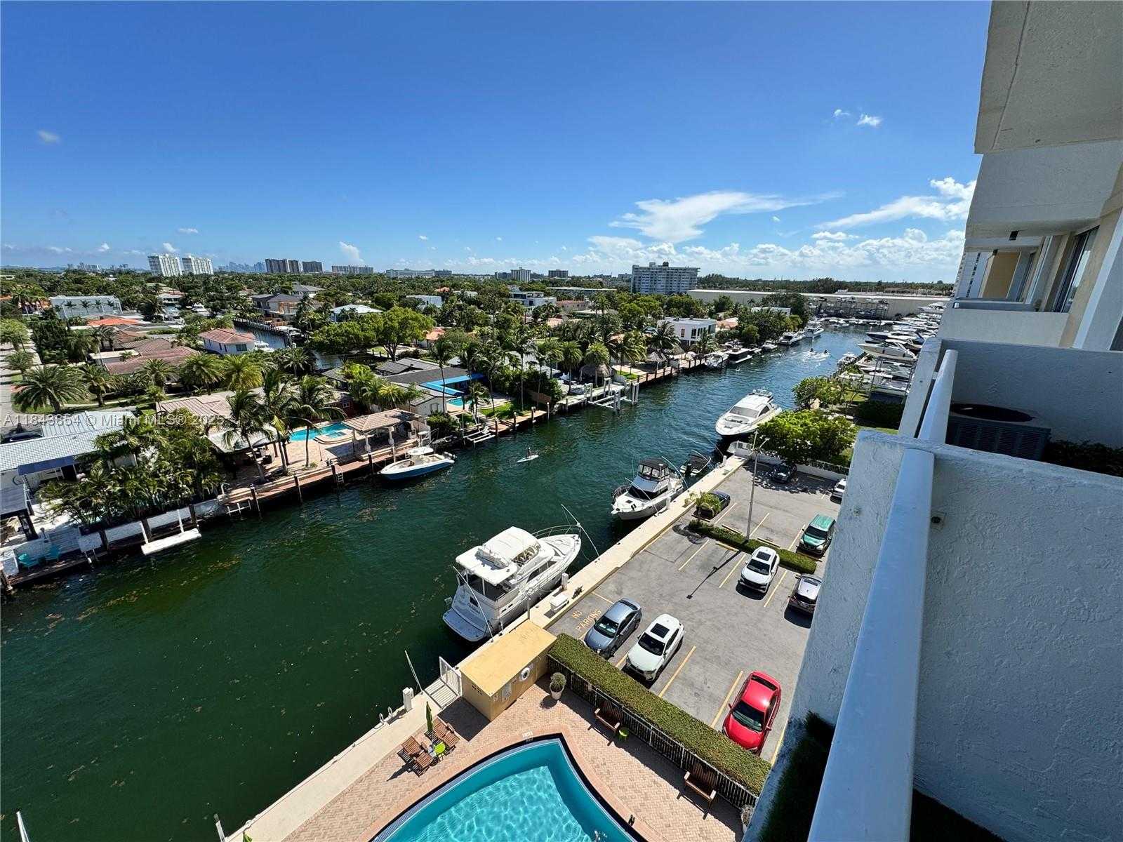 Small Image of 2000 NORTH EAST 135TH ST #807, North Miami Number 35