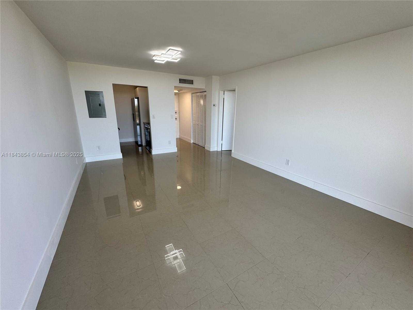 Small Image of 2000 NORTH EAST 135TH ST #807, North Miami Number 8