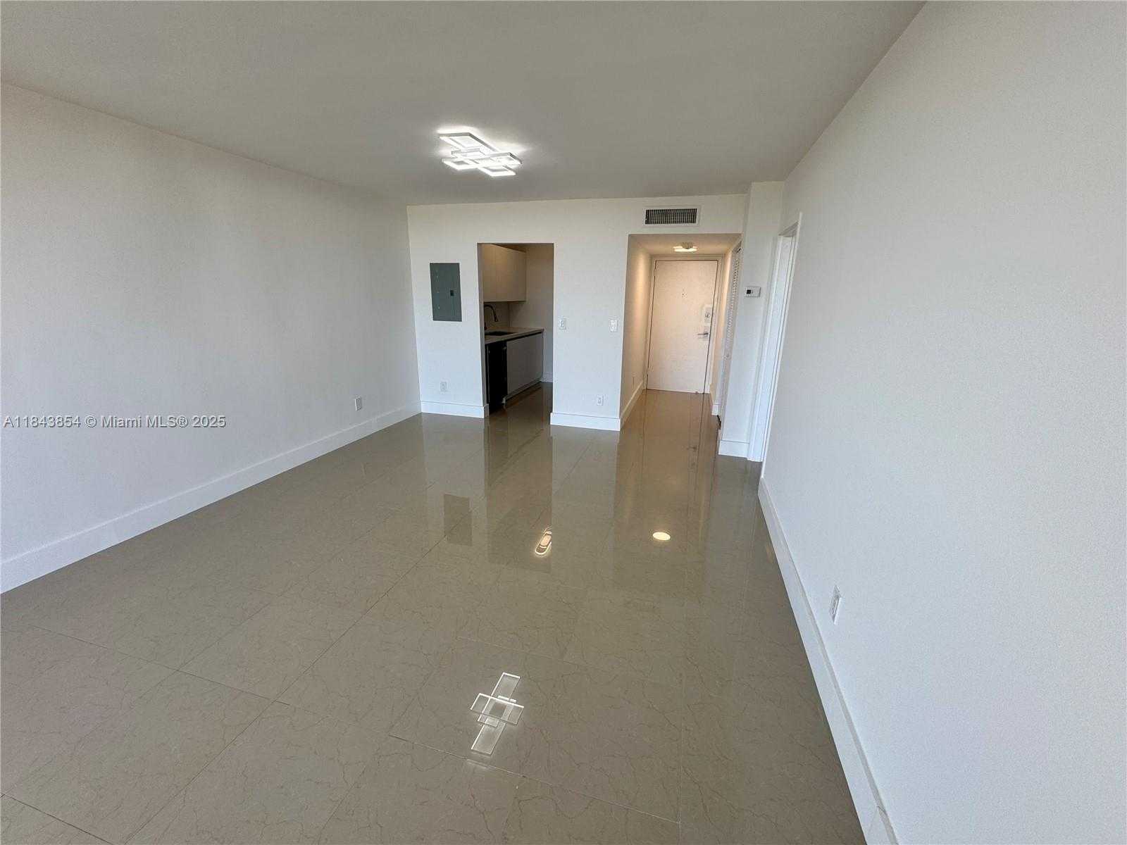 Small Image of 2000 NORTH EAST 135TH ST #807, North Miami Number 9