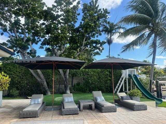 Small Image of 9999 NORTH EAST 13TH AVE, Miami Shores Number 22