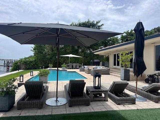 Small Image of 9999 NORTH EAST 13TH AVE, Miami Shores Number 23