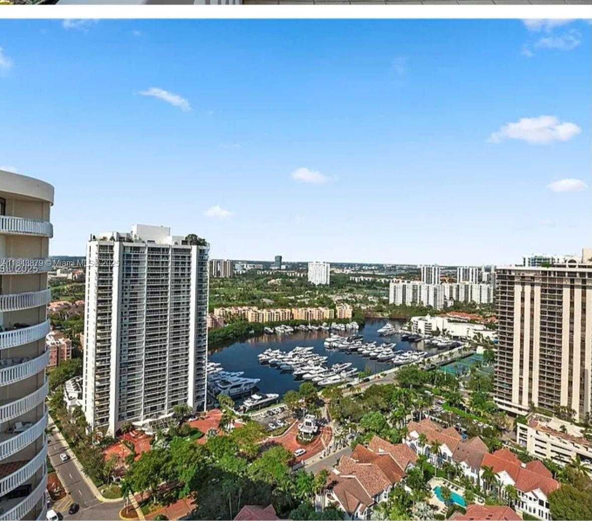 Small Image of 19355 TURNBERRY WAY #PHK, Aventura Number 4
