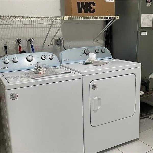 Small Image of 16910 SOUTH WEST 109TH AVE, Miami Number 10