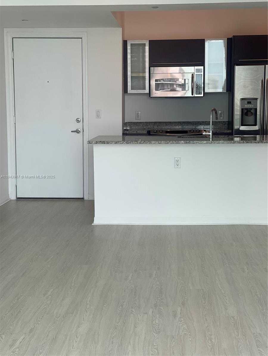 Small Image of 951 BRICKELL AVE #2803, Miami Number 13