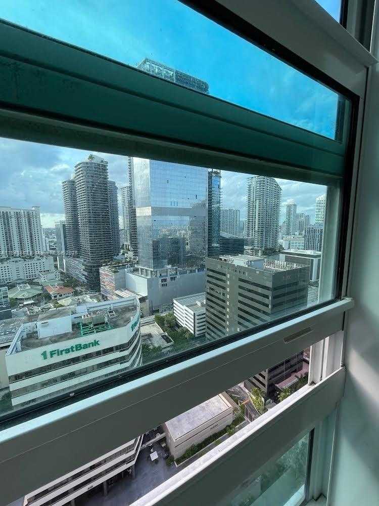 Small Image of 951 BRICKELL AVE #2803, Miami Number 18