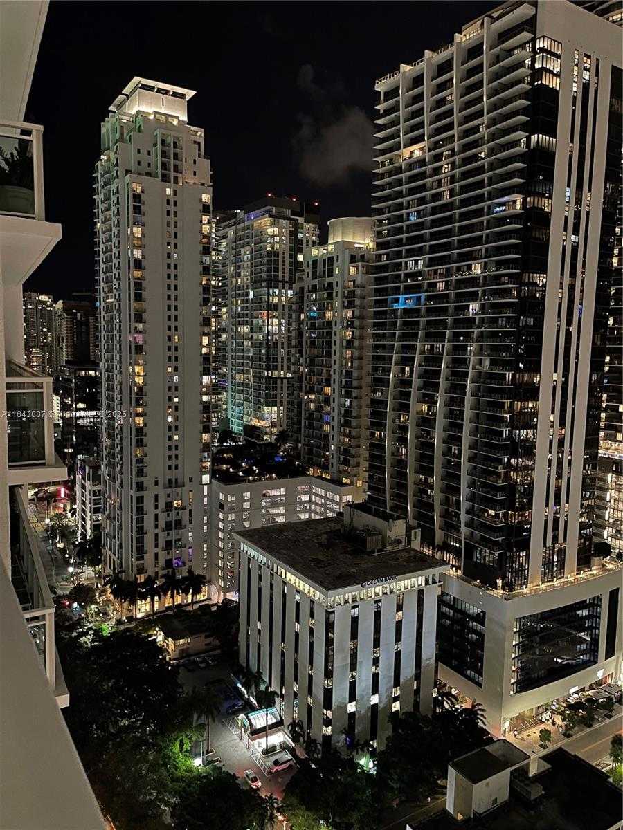 Small Image of 951 BRICKELL AVE #2803, Miami Number 20
