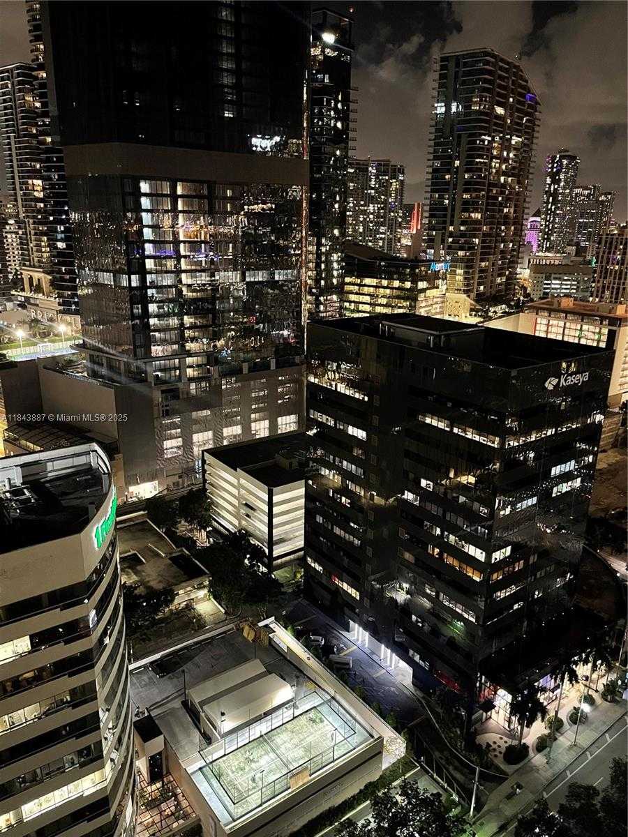 Small Image of 951 BRICKELL AVE #2803, Miami Number 21