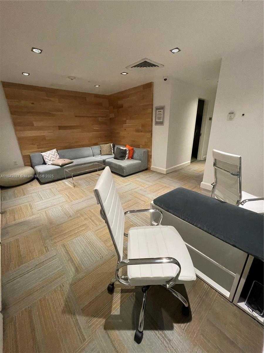 Small Image of 951 BRICKELL AVE #2803, Miami Number 26